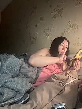 Naughtbaby 2025 online show from February 24, 2026, 1:50 am