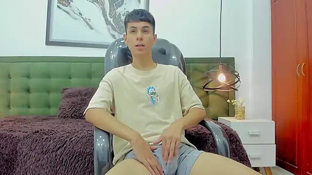 Snapshot of Johann_sex chatting on October 21, 2025, 5:12 pm Johann sex online show from October 21, 2025, 5:12 pm