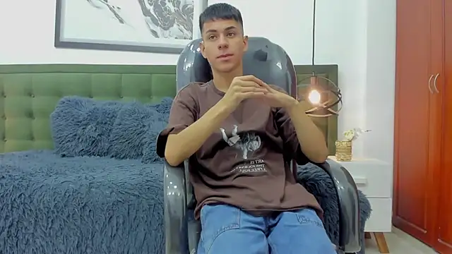 Snapshot of Johann_sex chatting on November 26, 2025, 3:12 pm Johann sex online show from November 26, 2025, 3:12 pm