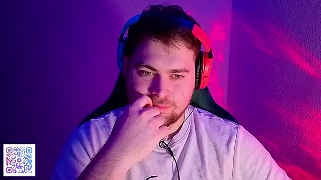 Mars I online show from December 13, 2025, 8:04 pm