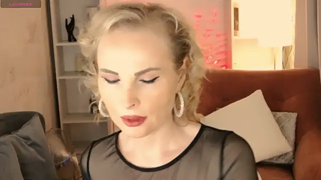 Sandra Kind online show from March 8, 2026, 5:33 am