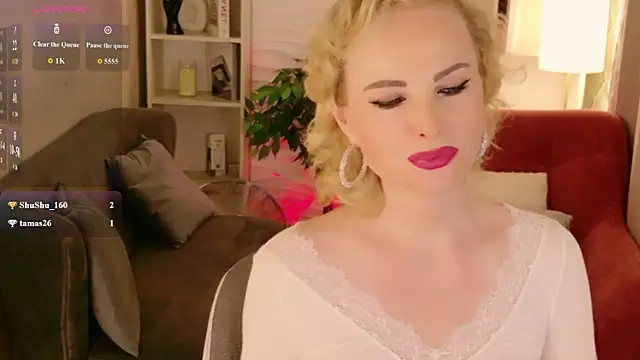 Snapshot of Sandra_Kind chatting on April 28, 2026, 5:34 am Sandra Kind online show from April 28, 2026, 5:34 am