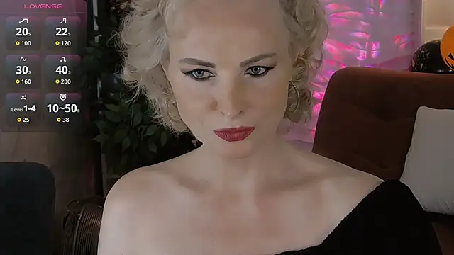 Snapshot of Sandra_Kind chatting on November 2, 2025, 5:34 am Sandra Kind online show from November 2, 2025, 5:34 am