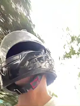 Snapshot of Boy_coll chatting on February 18, 2026, 10:17 pm Boy coll online show from February 18, 2026, 10:17 pm