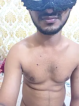 Snapshot of RealcoupleP chatting on September 20, 2025, 5:51 pm RealcoupleP online show from September 20, 2025, 5:51 pm