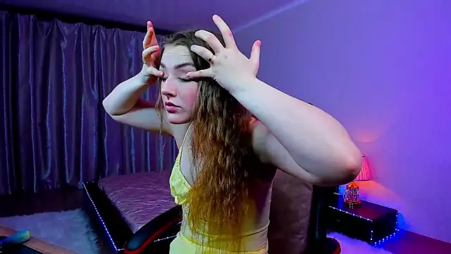 Snapshot of Sofia_beautifuul chatting on October 31, 2025, 3:03 am Sofia beautifuul online show from October 31, 2025, 3:03 am