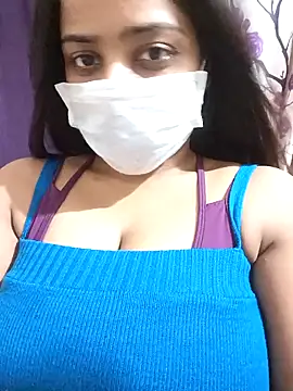 Snapshot of COZY_ROZI chatting on October 23, 2025, 5:33 pm COZY ROZI online show from October 23, 2025, 5:33 pm