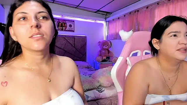 Snapshot of Cristal_Smith20 chatting on May 22, 2026, 12:25 pm Cristal Smith20 online show from May 22, 2026, 12:25 pm