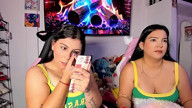 Snapshot of Cristal_Smith20 chatting on March 29, 2026, 7:37 pm Cristal Smith20 online show from March 29, 2026, 7:37 pm