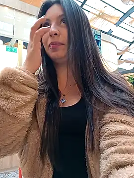 Snapshot of Nat_XxX chatting on November 13, 2025, 9:08 pm Nat XxX online show from November 13, 2025, 9:08 pm