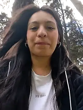 Snapshot of Nat_XxX chatting on October 24, 2025, 5:34 pm Nat XxX online show from October 24, 2025, 5:34 pm