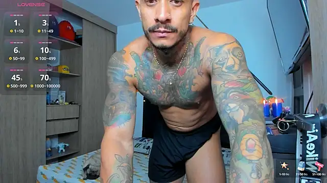 fitnolan online show from March 19, 2025, 10:11 am