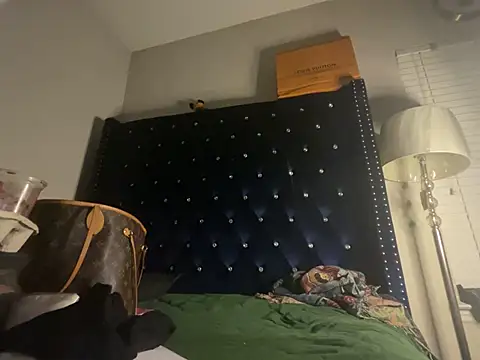 celestefantasea online show from March 15, 2025, 3:40 am