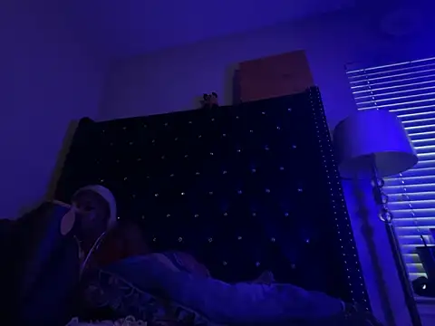 celestefantasea online show from February 25, 2025, 12:16 pm