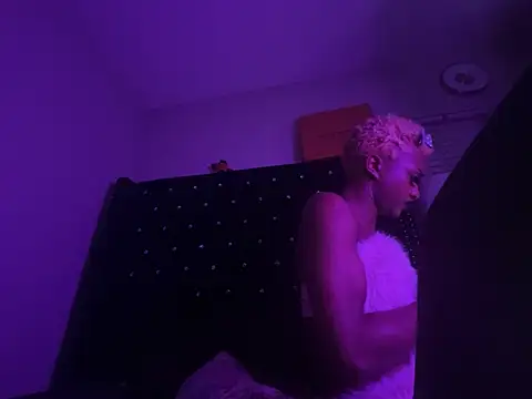 celestefantasea online show from March 10, 2025, 11:12 am