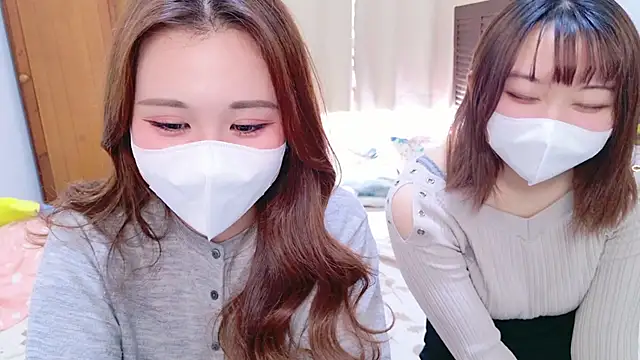 noa chi online show from September 22, 2025, 4:40 am