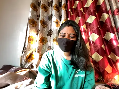 Snapshot of okbent chatting on November 9, 2025, 10:08 am okbent online show from November 9, 2025, 10:08 am