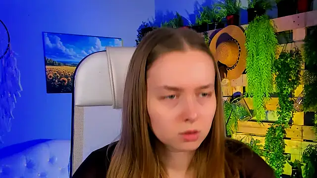 JenniferGraces online show from October 14, 2025, 2:50 pm