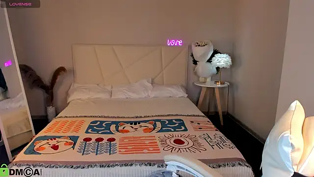 boozekirs  online show from August 5, 2026, 3:11 am