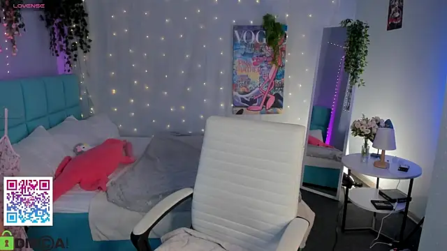 boozekirs  online show from June 24, 2026, 3:05 am