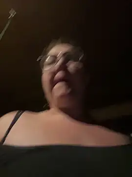 Snapshot of HTXBELLE chatting on June 18, 2026, 8:13 am HTXBELLE online show from June 18, 2026, 8:13 am