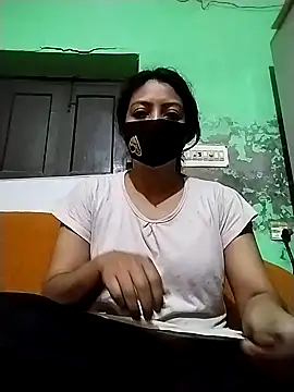 cuteangel9999 online show from February 18, 2025, 8:25 pm
