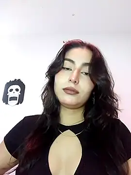 Snapshot of hancock-boa chatting on December 1, 2025, 3:35 pm hancock-boa online show from December 1, 2025, 3:35 pm