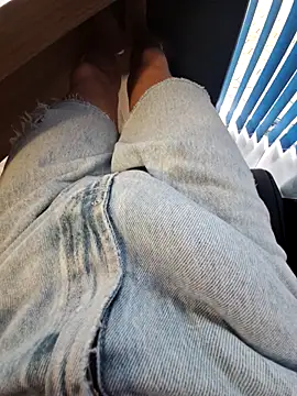 tokyozinhochan online show from January 12, 2026, 6:36 pm