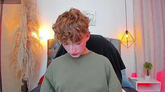 Snapshot of iiangel_ chatting on October 16, 2025, 5:38 am iiangel online show from October 16, 2025, 5:38 am