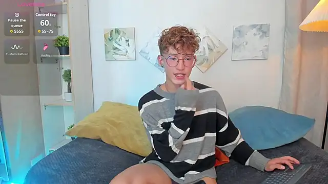 Snapshot of iiangel_ chatting on November 8, 2025, 3:21 am iiangel online show from November 8, 2025, 3:21 am