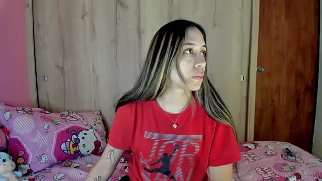 TANIA 06 online show from June 15, 2026, 1:11 pm