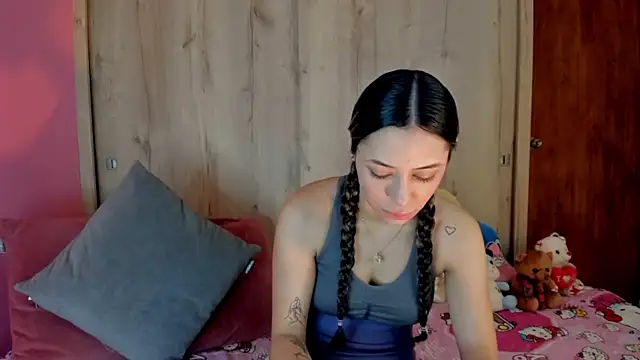 TANIA 06 online show from June 18, 2026, 1:27 pm