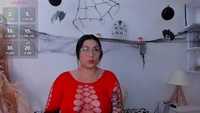 emily-777 online show from October 20, 2025, 9:15 pm