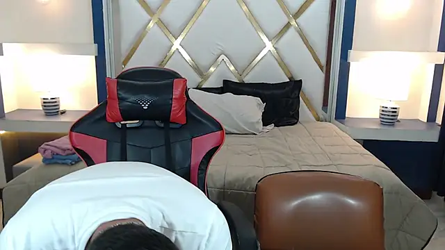 Snapshot of SaraClub_JY chatting on October 19, 2025, 12:46 am SaraClub JY online show from October 19, 2025, 12:46 am