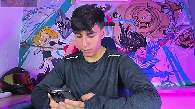 Snapshot of Allex_Cano chatting on December 3, 2025, 6:40 pm Allex Cano online show from December 3, 2025, 6:40 pm