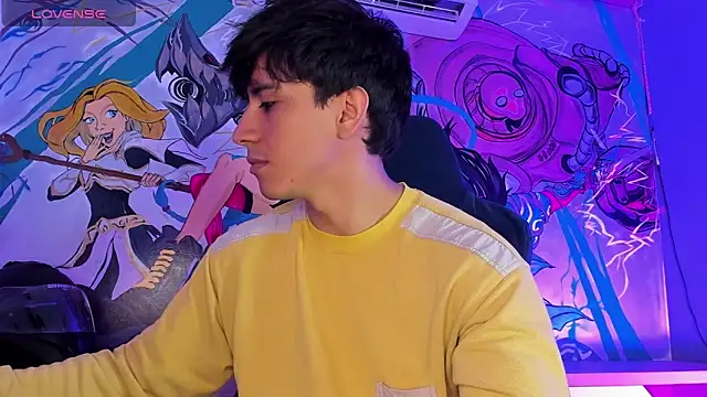 Snapshot of Allex_Cano chatting on November 13, 2025, 11:58 am Allex Cano online show from November 13, 2025, 11:58 am