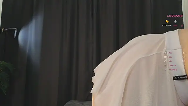 Nerdy Amy online show from October 1, 2025, 3:49 pm