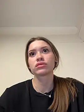 griwkaaa online show from February 8, 2026, 7:44 pm