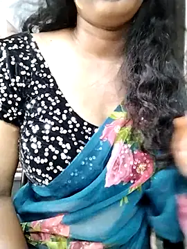 Snapshot of suthas99 chatting on October 27, 2025, 8:04 am suthas99 online show from October 27, 2025, 8:04 am