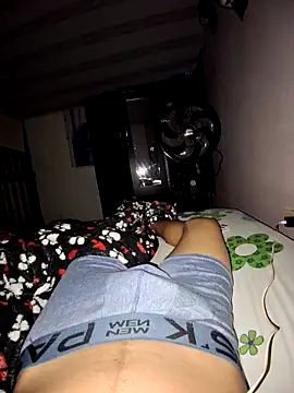 mikytoo online show from December 16, 2025, 7:34 am