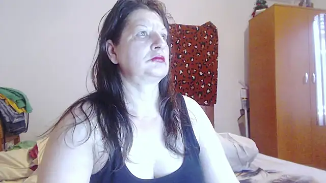 Snapshot of ExtasyMature chatting on June 25, 2026, 5:51 pm ExtasyMature online show from June 25, 2026, 5:51 pm