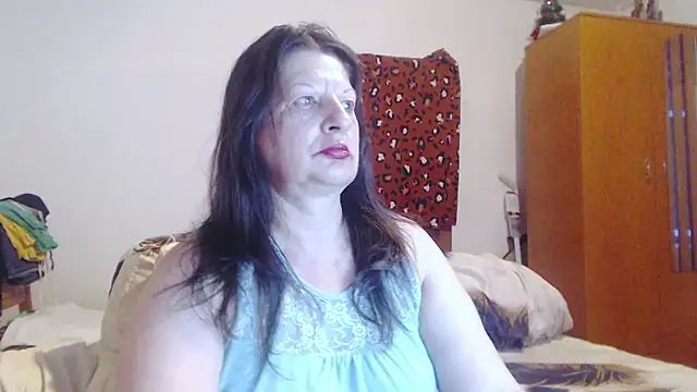 Snapshot of ExtasyMature chatting on June 11, 2026, 5:43 pm ExtasyMature online show from June 11, 2026, 5:43 pm