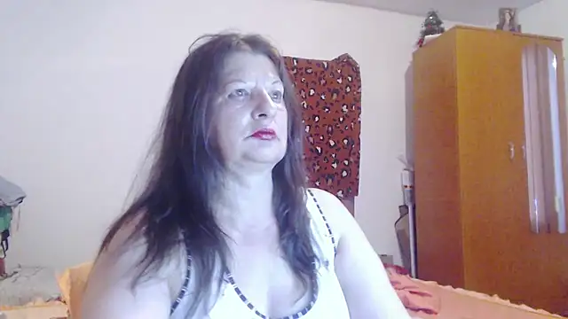 Snapshot of ExtasyMature chatting on July 25, 2026, 5:30 pm ExtasyMature online show from July 25, 2026, 5:30 pm