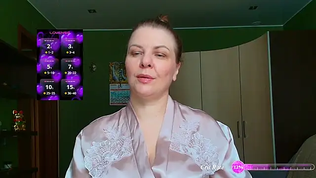 VeronikawGold online show from July 24, 2026, 8:32 am