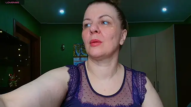 VeronikawGold online show from July 30, 2026, 7:02 pm