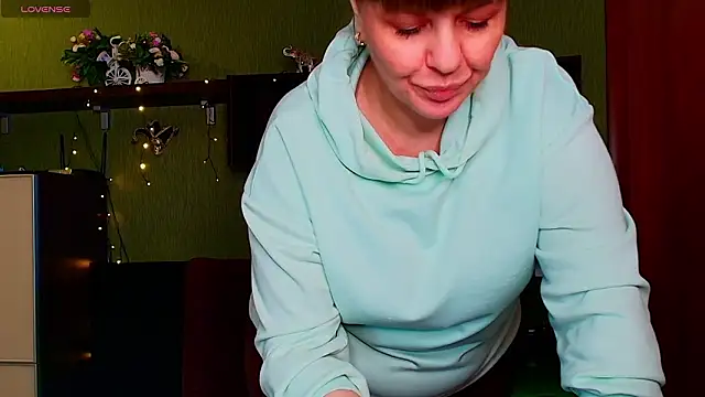 VeronikawGold online show from February 3, 2026, 8:58 pm