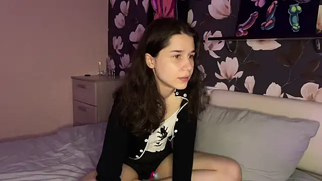 Snapshot of baby_lesi chatting on April 28, 2026, 8:02 pm baby lesi online show from April 28, 2026, 8:02 pm
