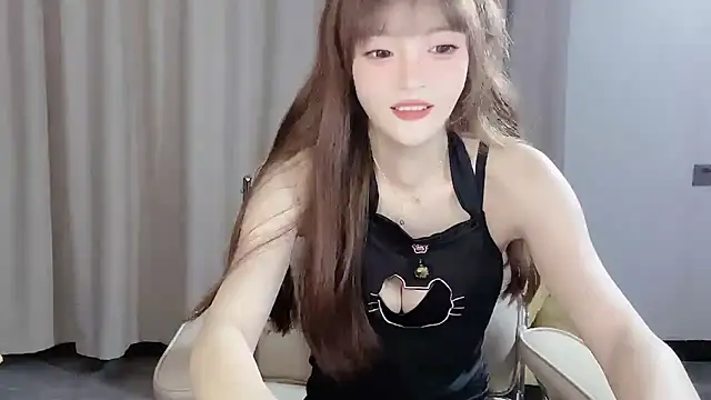 Snapshot of Annnnqi-77 chatting on March 2, 2025, 9:32 am Annnnqi-77 online show from March 2, 2025, 9:32 am