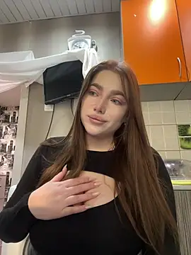 Milana mil online show from March 12, 2025, 12:57 pm