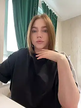 Milana mil online show from February 24, 2025, 1:42 pm